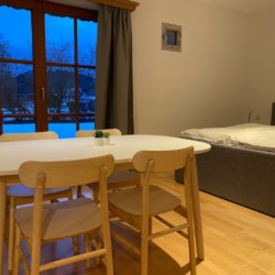 Gemütliches Apartment für 2, Seeblick, Bad Wiessee. Ideal für Erholung & Naturgenuss. Buchen Sie jetzt auf stayfritz.com!