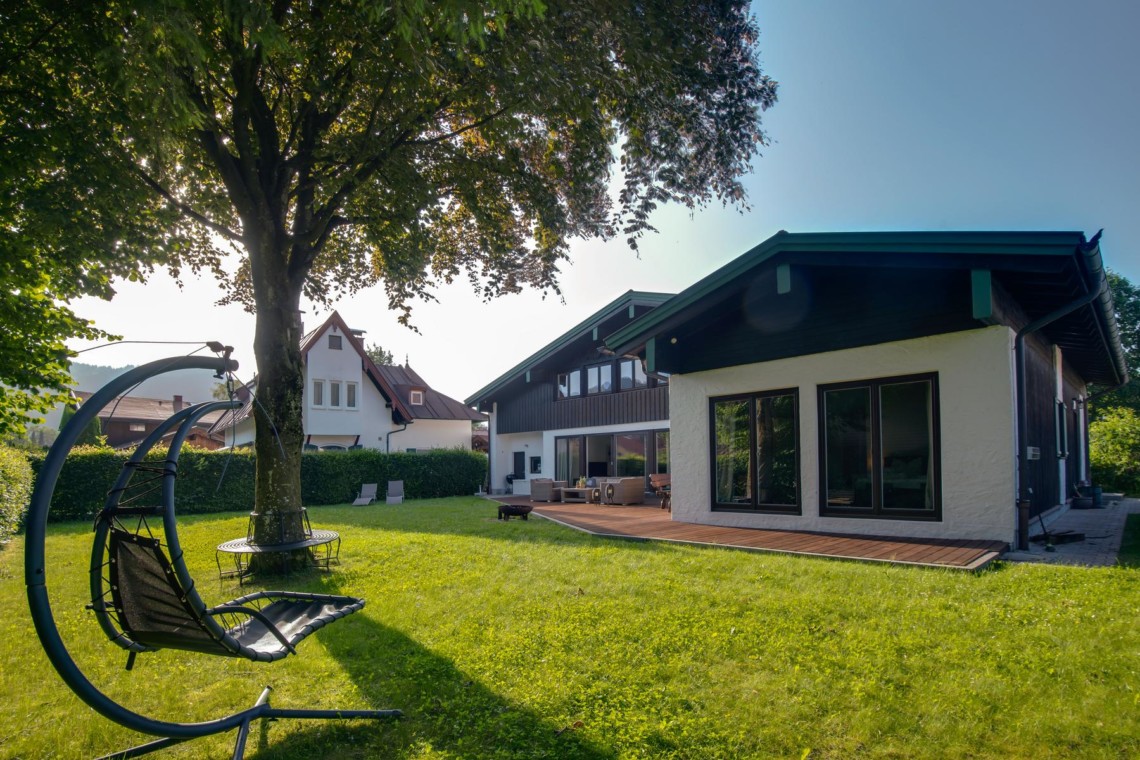 Gemütliches Feriendomizil in Schliersee mit Garten, Terrasse und moderner Einrichtung – ideal für Entspannung und Naturgenuss.