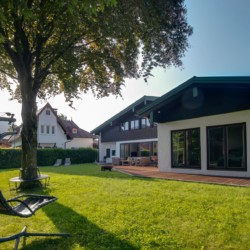 Gemütliches Feriendomizil in Schliersee mit Garten, Terrasse und moderner Einrichtung – ideal für Entspannung und Naturgenuss.