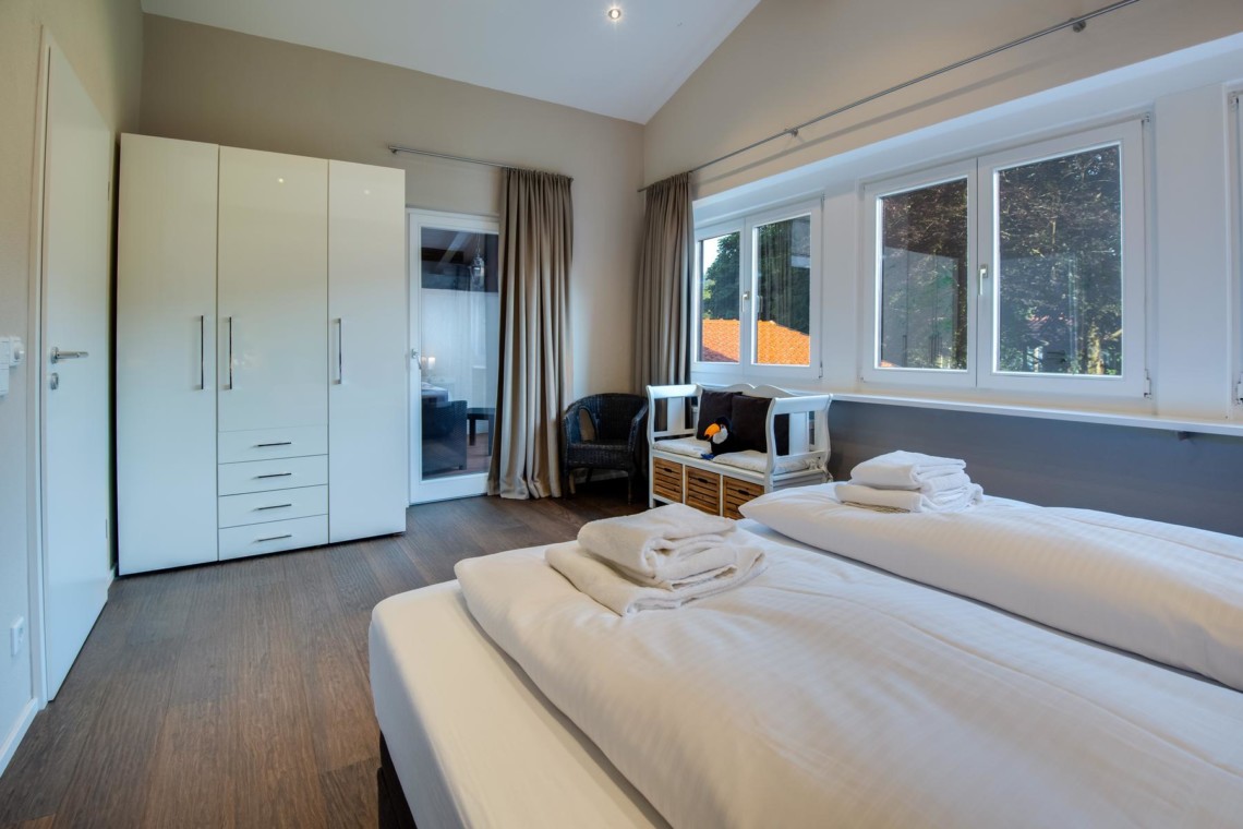 Gemütliches Schlafzimmer in Villa Perfall17, Schliersee - ideal für Erholung.