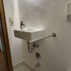 Modernes Bad im "Sonnhof26" Apartment, Bad Wiessee – ideal für einen gemütlichen Aufenthalt.
