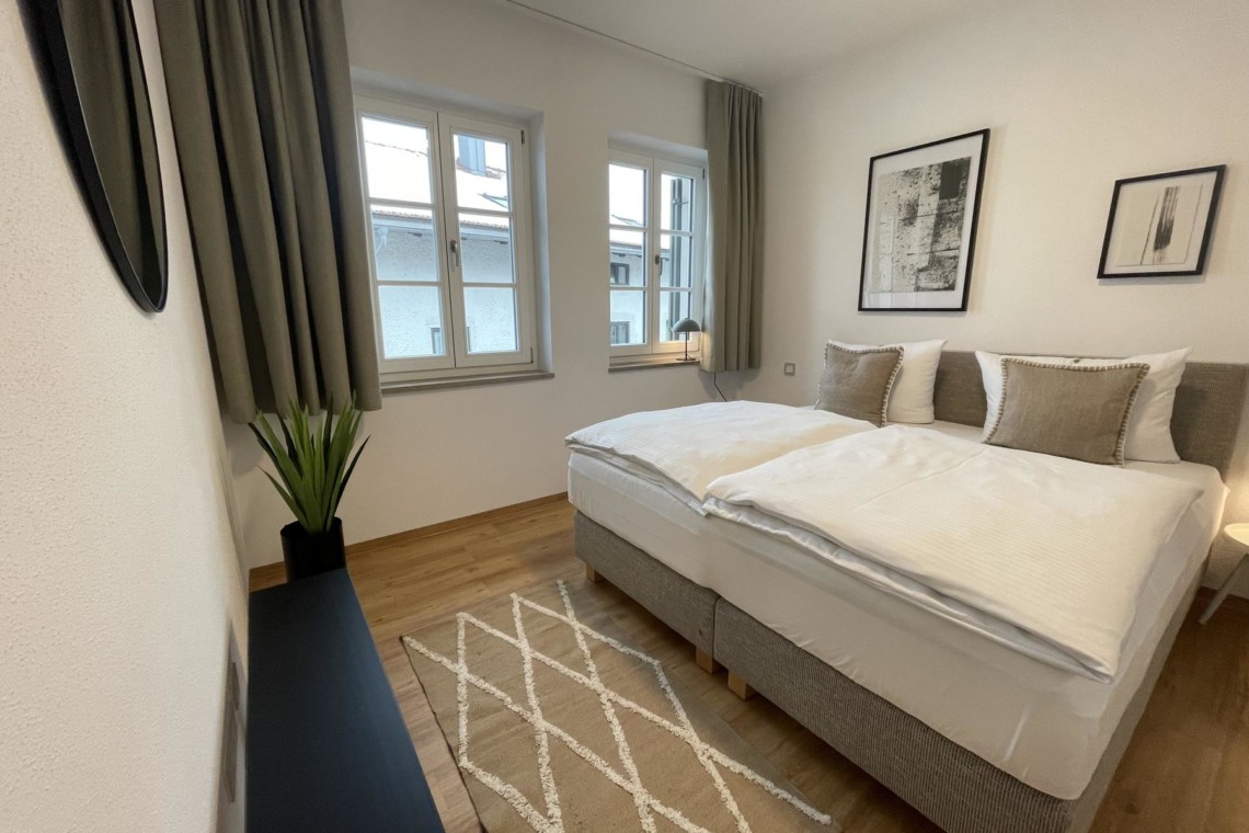 Gemütliches Schlafzimmer in Premium Apartment "GmundV" in Gmund am Tegernsee – ideal für den erholsamen Urlaub. #stayfritz #tegernsee
