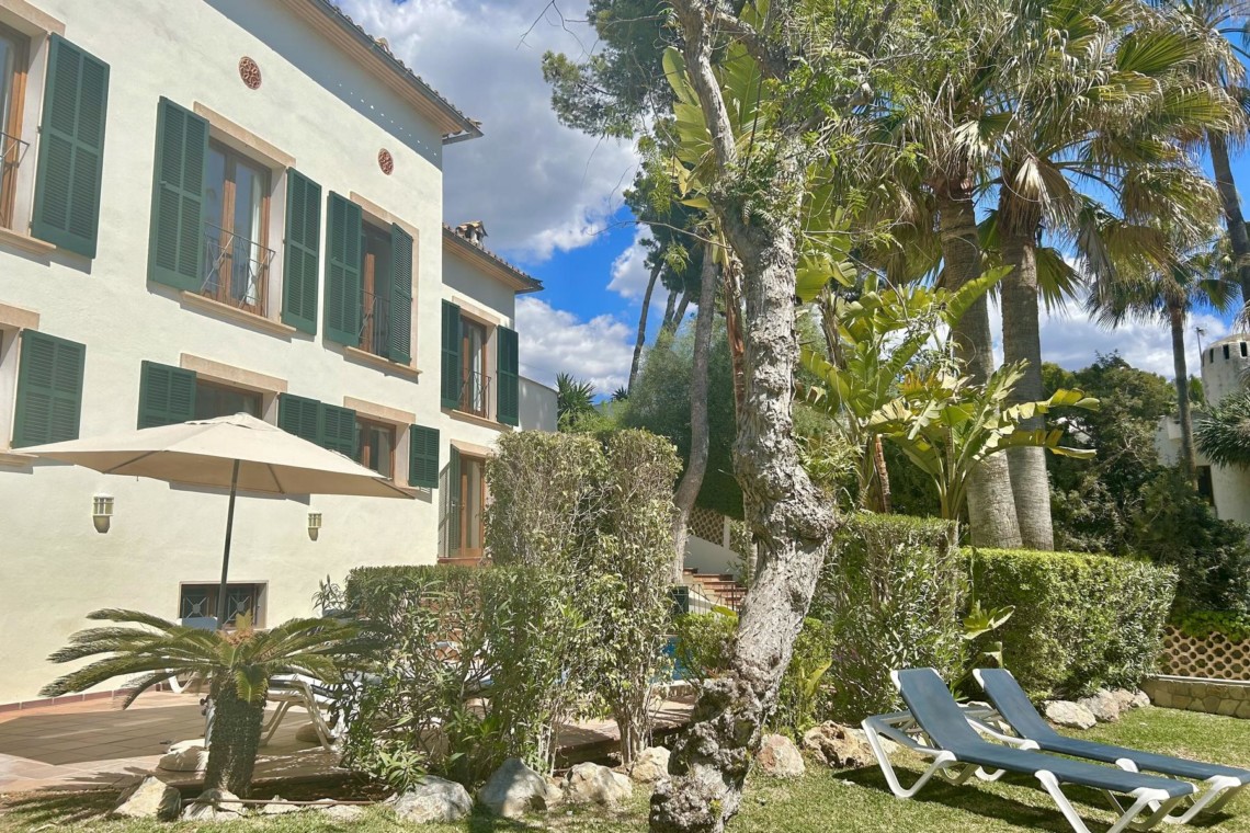 Idyllische Villa Beachhouse in Costa de la Calma mit Garten & Sonnenliegen – perfekt für erholsame Urlaubstage.