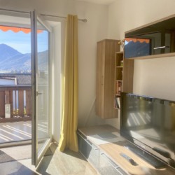 Helles Studio mit Balkon & Blick auf Schlierseer Berge – Ideal für Paare!