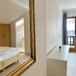 Helles Dachgeschoss-Apartment in Bad Wiessee, stilvoll & komfortabel – ideal für den Urlaub im Tegernseer Tal! #stayFritz