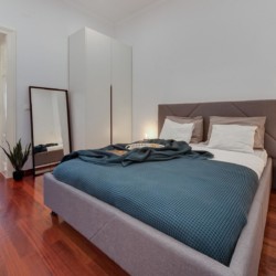 Gemütliches Schlafzimmer im Luxury Apartment Oberon, ideal für Urlaub in Opatija.
