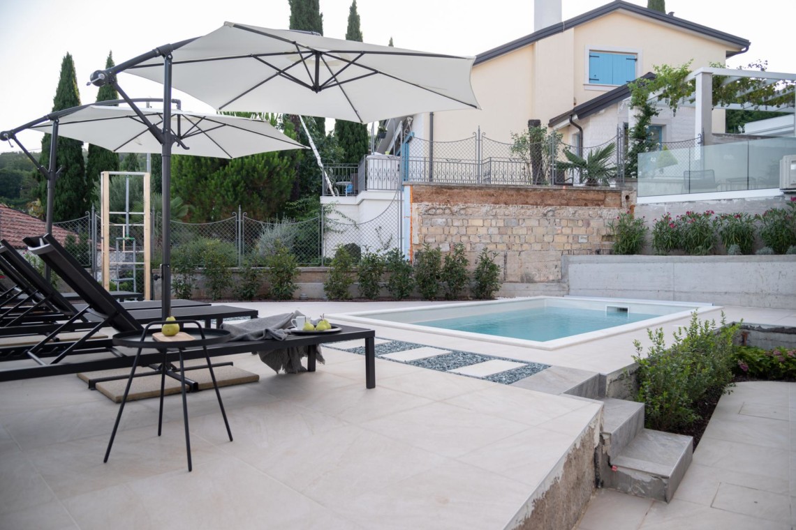 Idyllisches Premium Apartment mit Pool und Terrasse in Opatija – Entspannung pur!